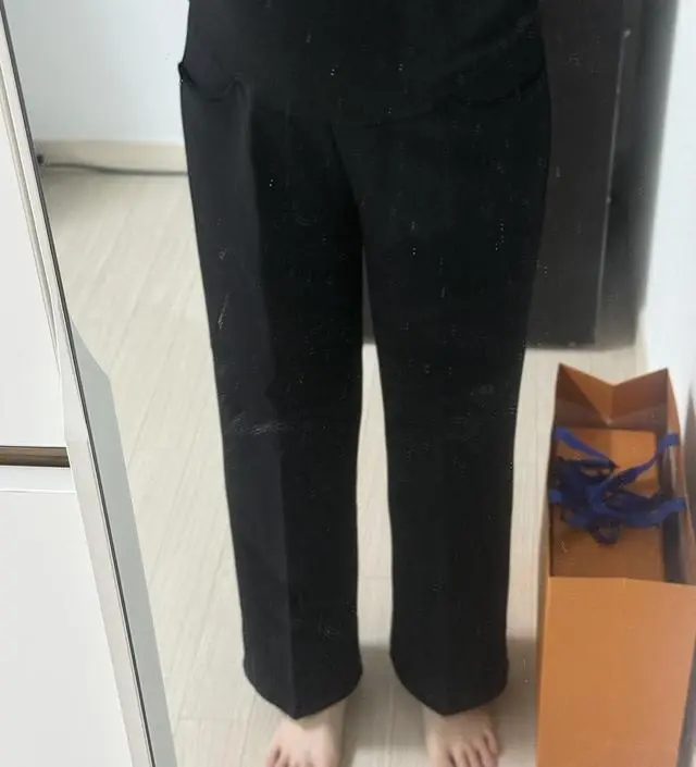 164기준 길이 딱 좋아요 옷 꺼낼때 엥 왜케 무거워 싶었는데 입으니 생각보다 편하고 좋