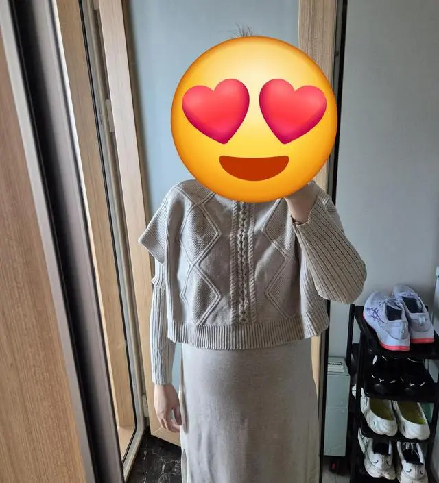 단독으로 입어도 예쁘고 베스트랑 같이 입어도 예쁘네요~ 출산 한달도 안남은 만삭인데