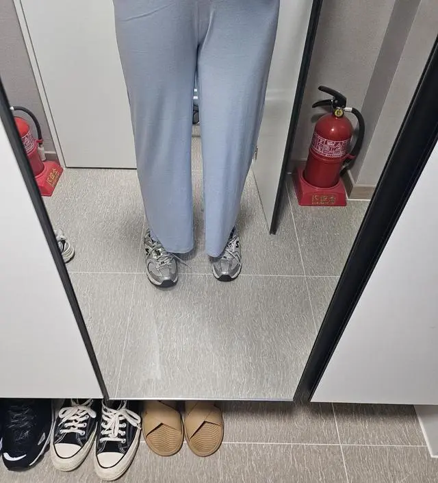 바지도 편하고 활동성도 좋은것같아요^^