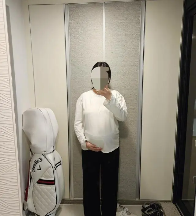 길이도 적당하고 좋았는데 세탁 후 입으니 바지가 계속 내려가는 단점이 있어요ㅠㅠ망에