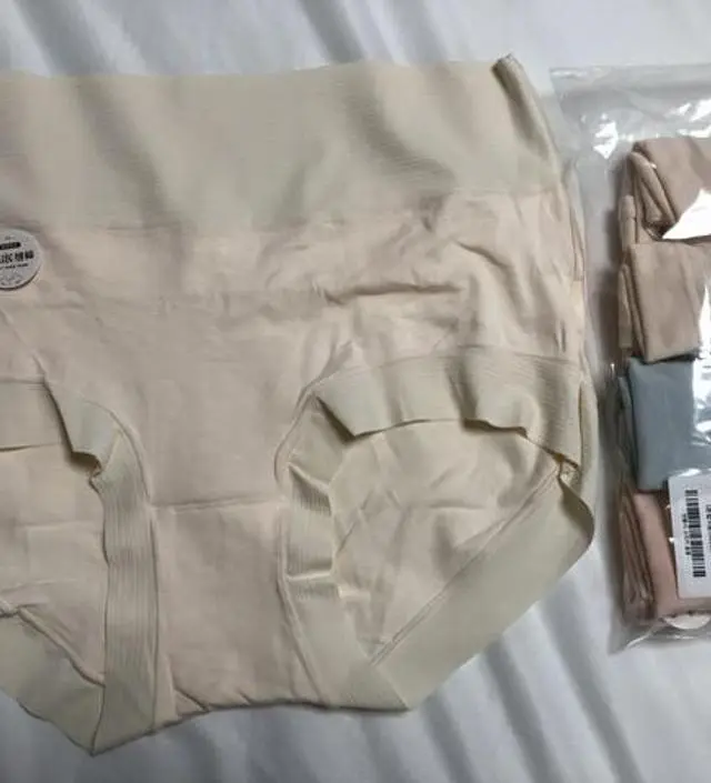 제왕을 해야해서 나중에 입으려고 상처를 덮을 수 있는 팬티로 바꿨어요
