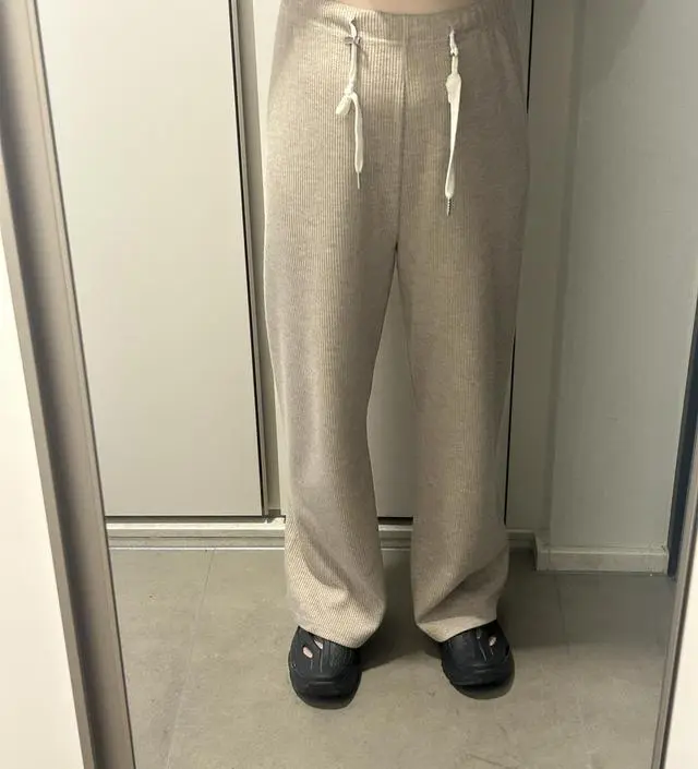 21주차입니다 ! 정말너무너무 편해요 ㅠ 고민한 시간이 아깝습니다 ㅠㅠㅠ 정말 배송받