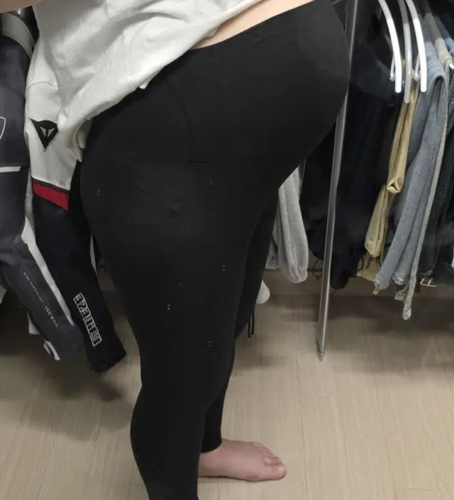 출산 후 조리원에서 입으려고 샀어요~
