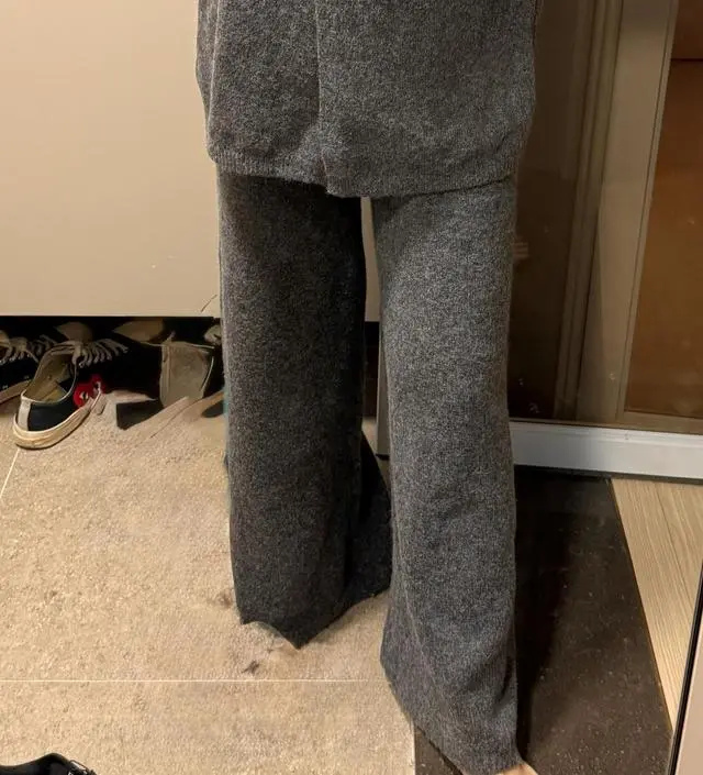 3피스인데 이가격이라니.. 연휴껴서 받는데 오래걸렸지만 이번 겨울 잘 보낼 수 있을거