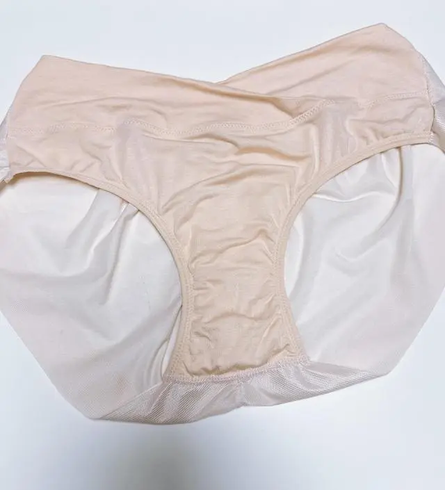 고무 부분이 너무 편하고, 원단도 부들부들 좋아요!