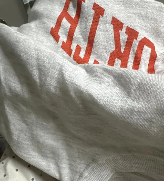 래깅스랑 입으면 너무 예쁘네요~
