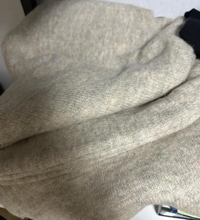 너무 예쁘네요~ 가격이 비싸서 좀 고민했는데 만삭때도 입을 수 있겠어요 
