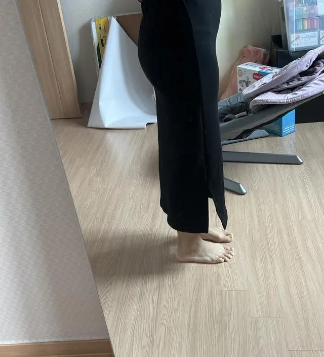 생각보다 보폭이 좁게 걸어져서 막 편하진 않아요
