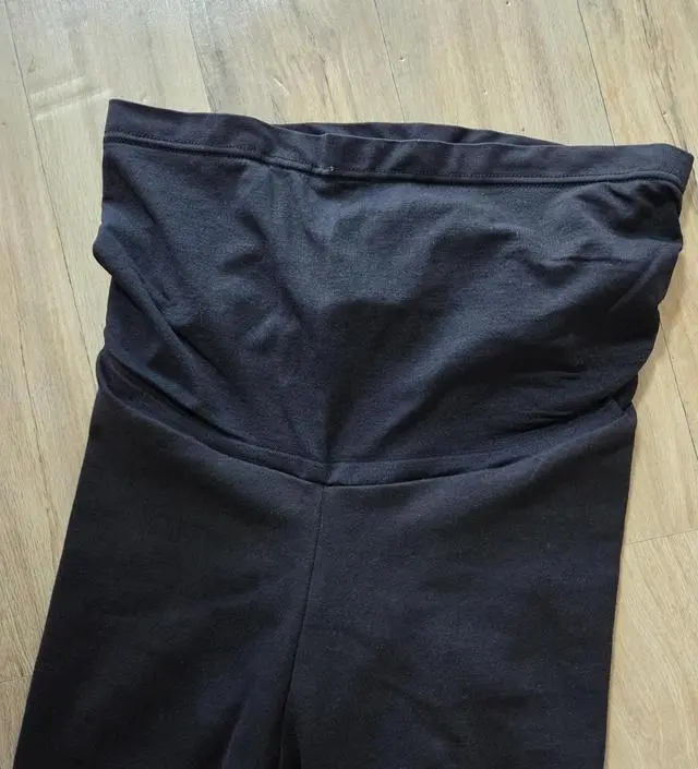 이제 날씨가 점점 추워져서 원피스 안에 입으려고
