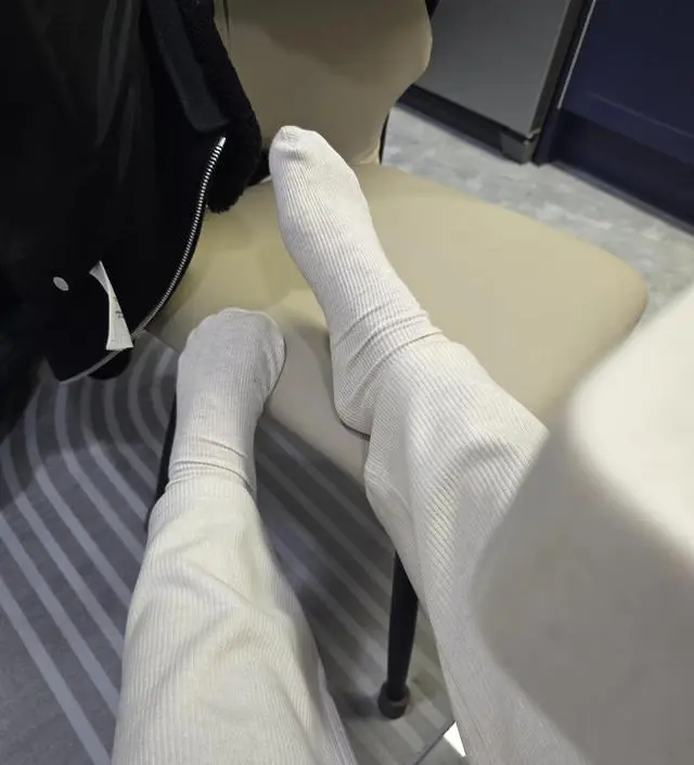 부드럽고 따뜻해요 색깔별로 샀네요