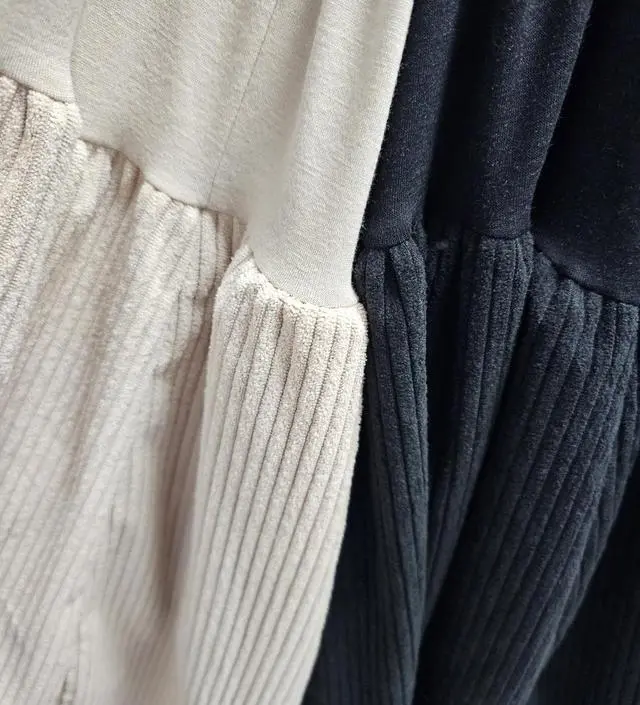 원래살집있는몸이여서 큰옷들많은데 막상임신하니까 배만쪄서 사이즈가 애매해지더라구