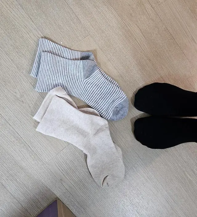 역시 믿고사는 소임 양말 너무 편해요. 예전에 구매했었는데 둘째가지고 또 주문합니다