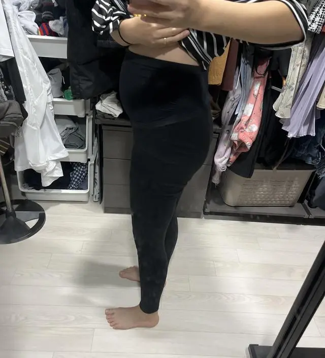 배가 특히 너무 편안하고 입고 벗기 편하고 좋아요!
