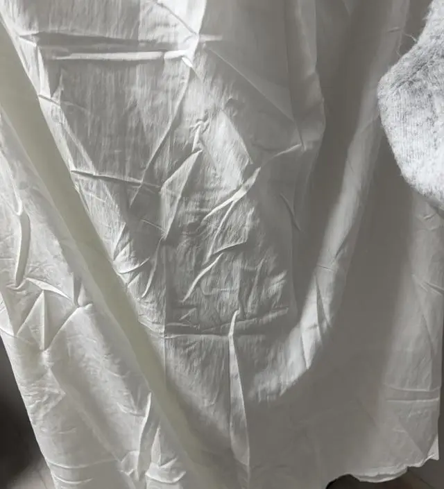 이뿌길래 삿는데 생각보다 너무 얇아서 …못입을꺼같애여 허리부분도 쫄려서 출산이후 