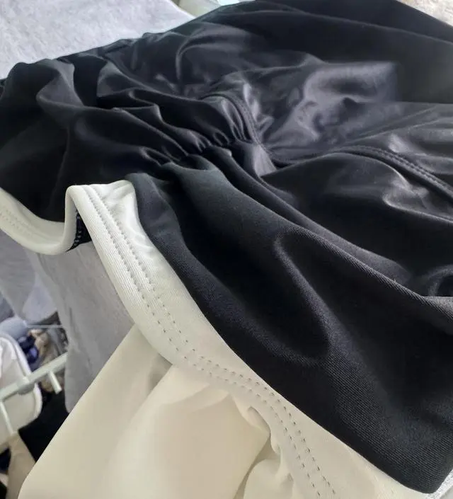 태교여행가서 입으려고 구매했어요! 디자인 사진과 똑같이 넘 예쁘네요:)