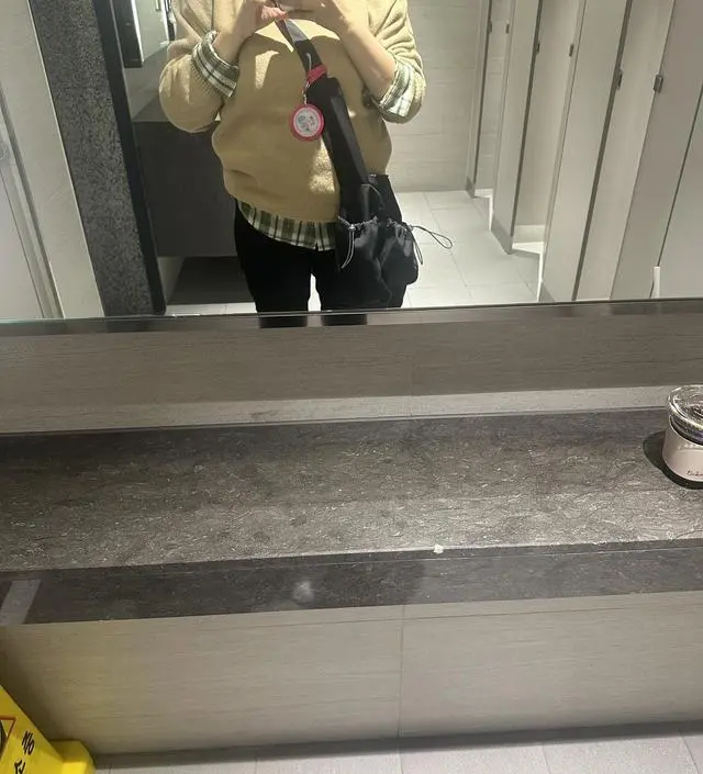 모델착샷보다는 좀 짧은느낌이에요
