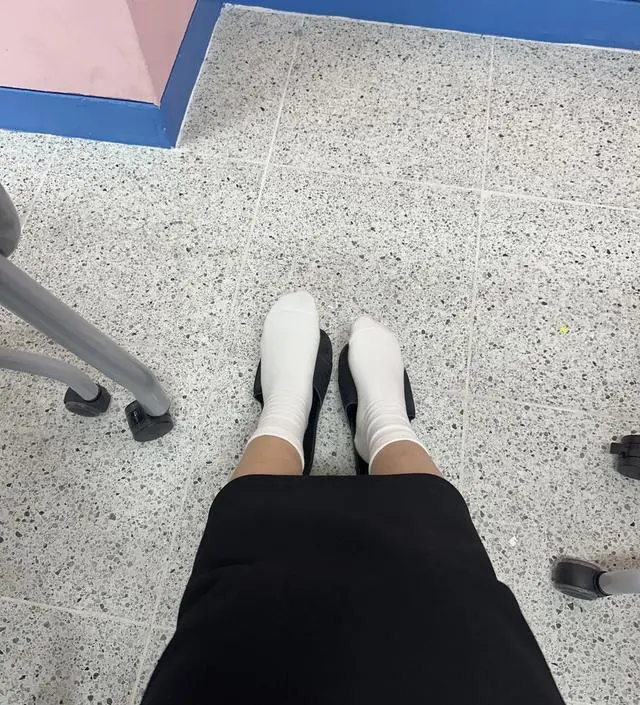 무압박 진짜 좋네요 이젠 무압박양말말고는 못신겠어요
