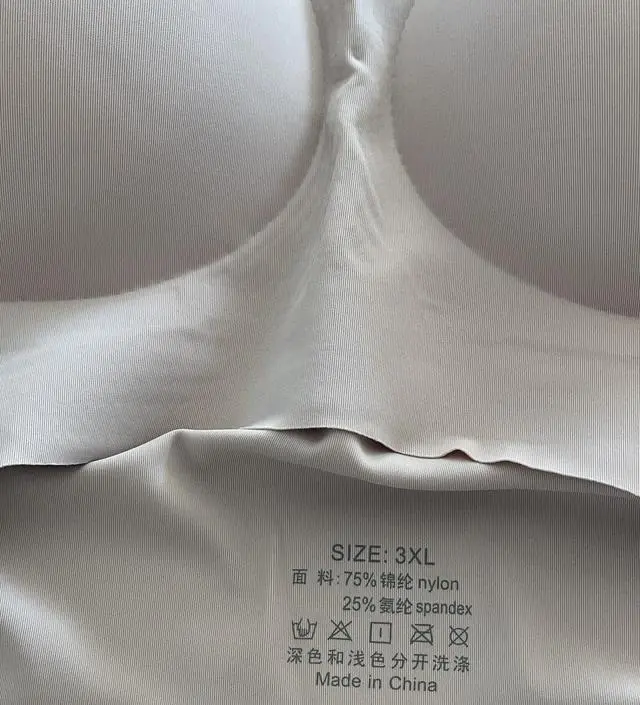 배송은 칼같이 와서 좋은데 제품 검수좀 하고 보내주세요. 기름때 같은게 뭍어있는데 안