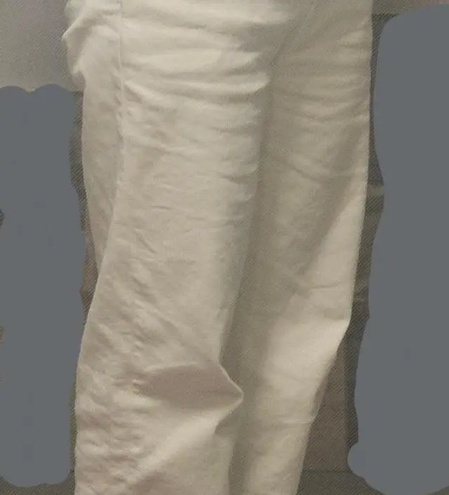 16주가 되면서 배가 갑자기 훅 나오는 것 같더라구요. 원래 입던 바지는 안 맞고ㅜㅜ 날