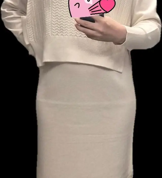 돌잔치때 입으려고 샀어요 실제 촉감이 훨씬고급지네요~~ 출산후에도 입을 수 있는 디자