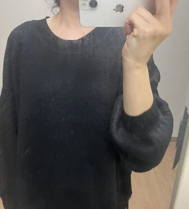 면이 아주 보드랍고 마음에 들어요! 블랙으로 구매했는데 다른색상도 구매하려고 합니다