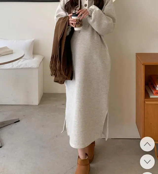 원피스가 오버핏이라서 좋고 단추 모양도 귀엽네용!!
