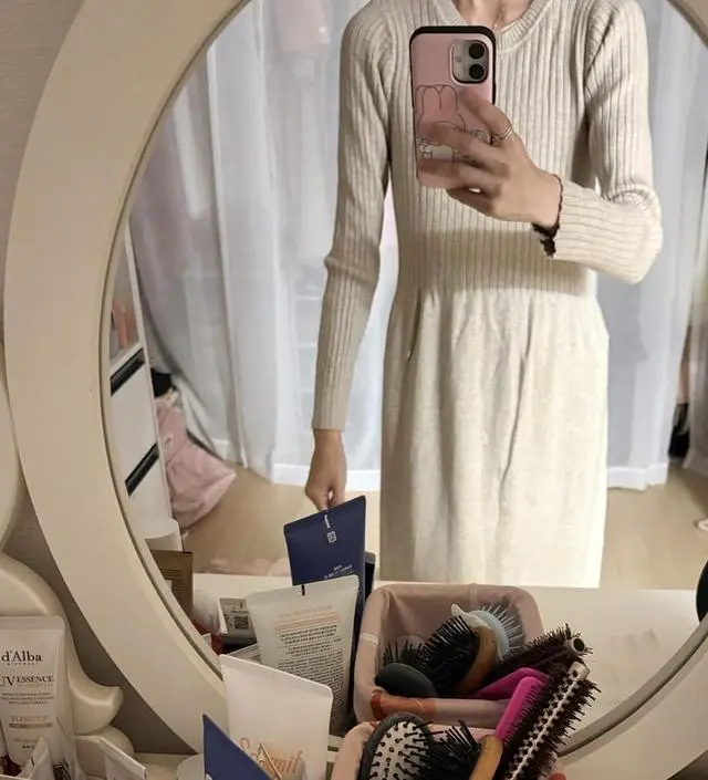 케이프도 예쁘고 원피스도 너무 편해요