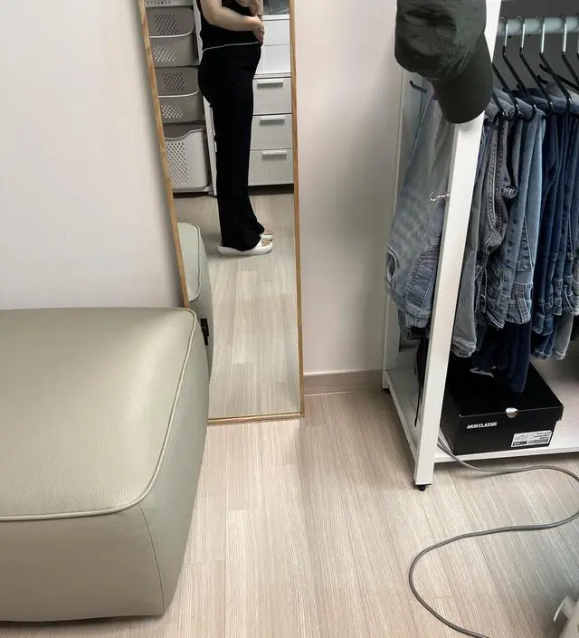 18주 키 154에 54kg인데 길이감 적당하고 사이즈 잘 맞아요