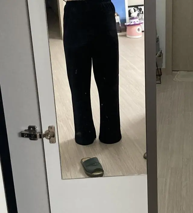 진짜 편하고 핏도 진짜이쁘고 임신하고 살 너무많이쪄서 스트레스받았었는데 옷으로 다