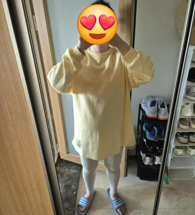 도톰하니 겨울까지 입을 수 있을 것 같아요~ 기존에 샀던 레깅스가 너무 얇고 L로 사서