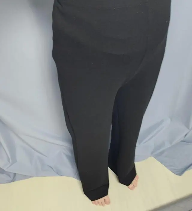 깔끔하고 배 안 불편한 옷 찾고 있었는데 너무 잘 샀어요! 다만 제 키가 167인데 키작맘