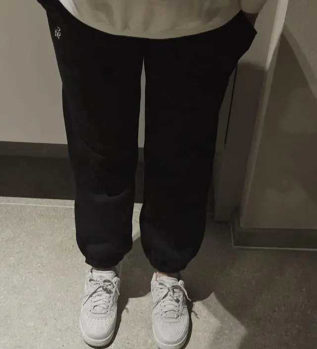 164cm, 28주, 64kg에요.
