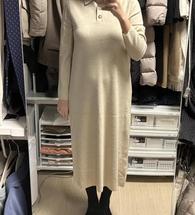 도톰하고 부드러워서 입는데 불편함이 없어요 배가 많이 나오는 분들은 몸매가 드러나보