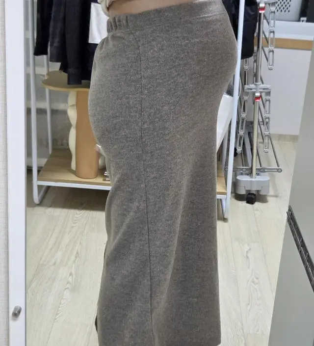 생각한것보다 사알짝 거친감이없지않은데 그래도 보드라운편이에요. 건조기 2번 먼지털