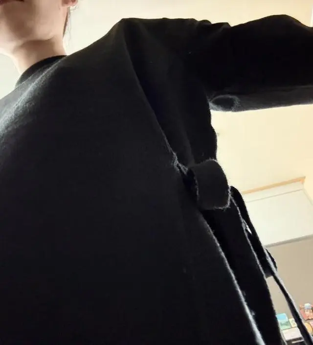 옆 리본이 너무 예쁘고 편안하니 좋아요