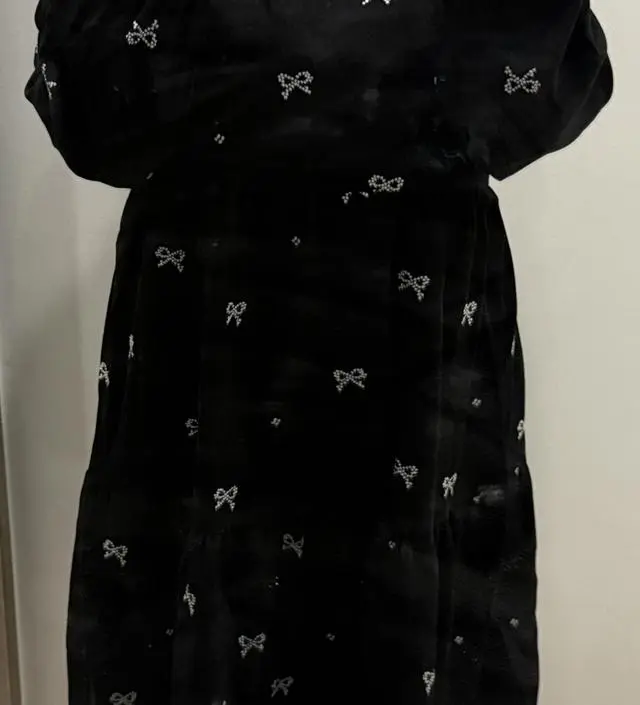 이제 배가 많이 나오기 시작했는데 둘레가 넉넉해서 괜찮아요