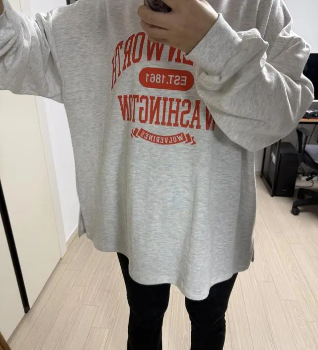 만삭까지 입을수있는 박시한 스타일에 편한옷!
