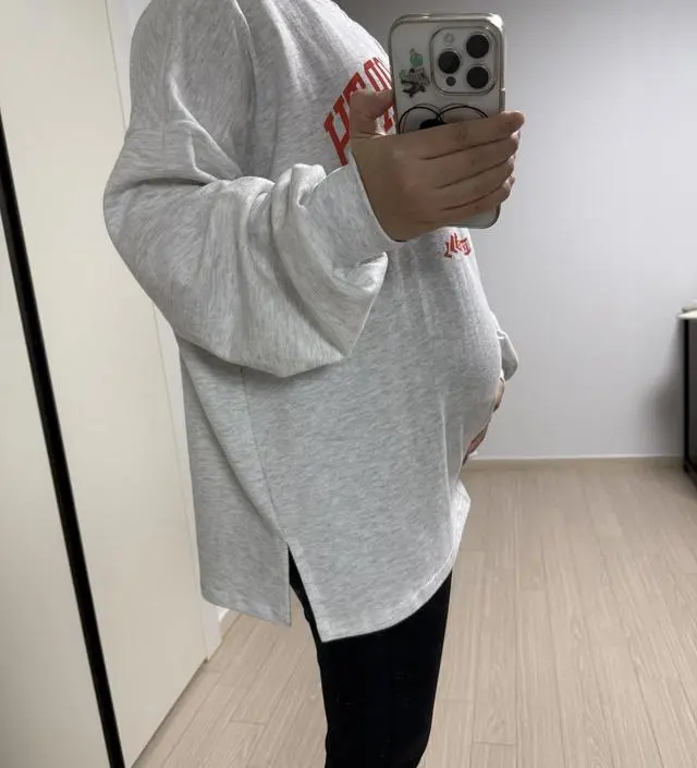 만삭까지 입을수있는 박시한 스타일에 편한옷!
