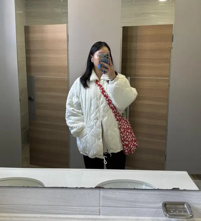 33주 임산부 88사이즈 인데 넉넉하게 너무잘맞아요 !! 
