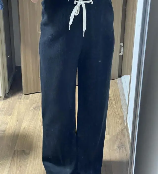 소임에서 처음 임부복을 사봤는데 핏도 너무 좋고 쪼이지가 않아서 너무 편안해요 :) 너