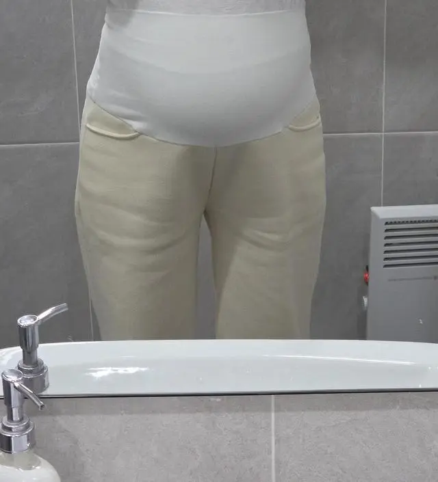 진짜교복템 될거같아요! 지금 57kg정도인데 배가 진짜 많이나온편이고 숨도차고 맨날 치