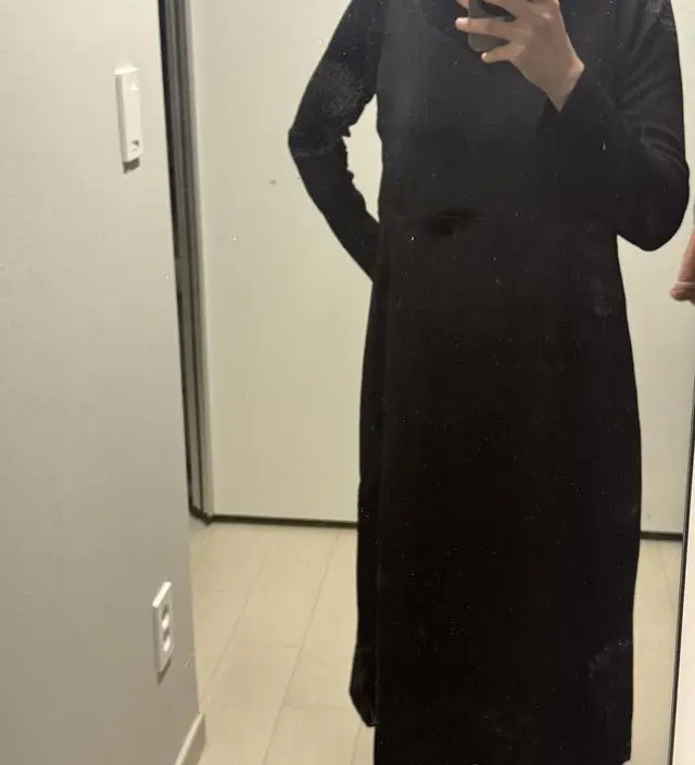 이번에 산 옷중에 가장 맘에 들어요. 격식룩에 좋습니다.