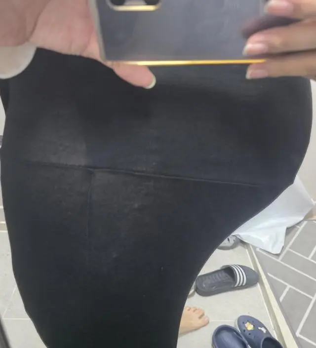 이거 진짜 편해요 그런데 정말 얇아서 속옷이 비쳐요ㅠㅠ 긴상의랑 입어야 할듯해요