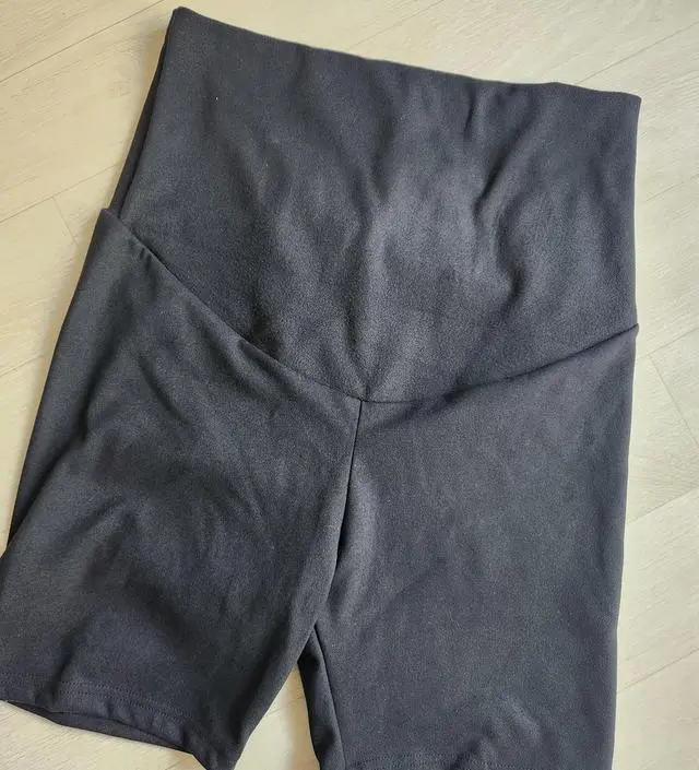 도톰하고부드럽고 편해용
