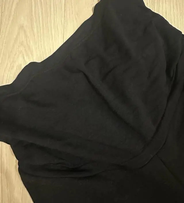 임신하고 5kg정도 쪄서 바지는 너무 불편하고 치마나 원피스위주로 입는데 안에 입어보