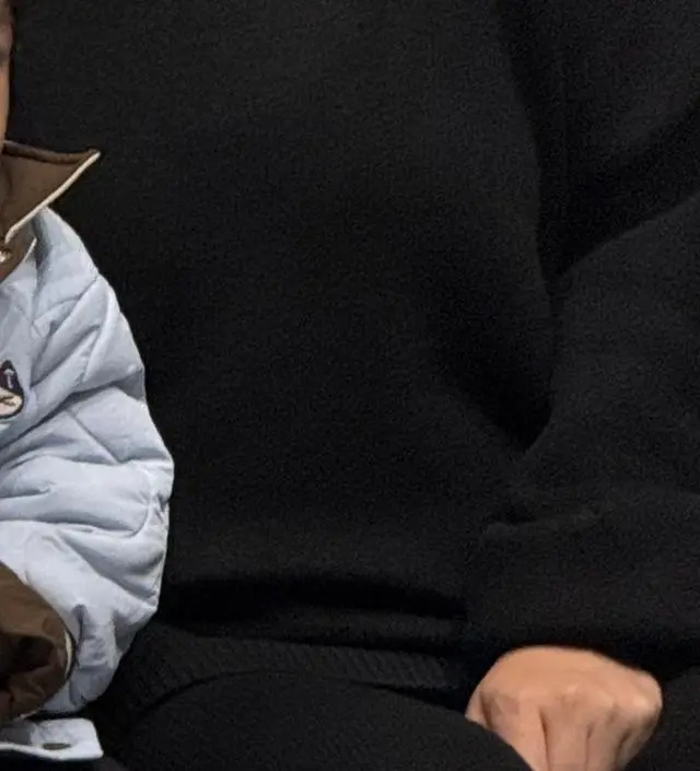 결혼식 하객용으로 입고 갔는데 괜찮았어요
