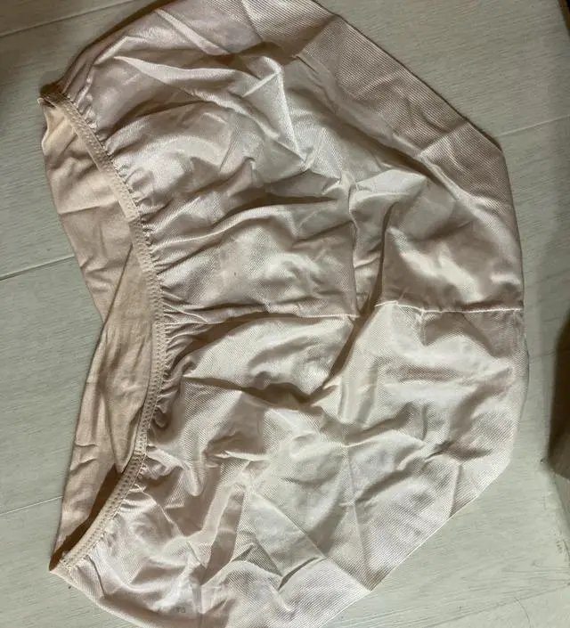 임신중기.. 임산부소양증이 생겼는데 기존에 입던 속옷들이 졸리니 더 심해지는것같아서