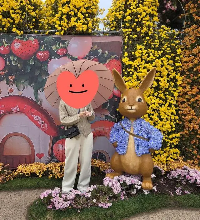 키162, 몸무게51, (임신21주차 2일: 57키로)
