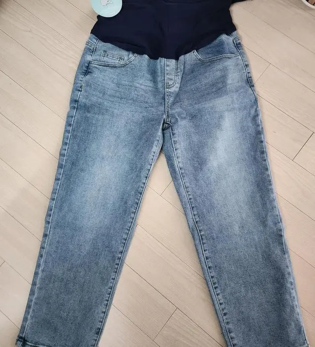 키 153에 28주차 임산부입니다! 중청 L 아주 딱 맞아요!! 