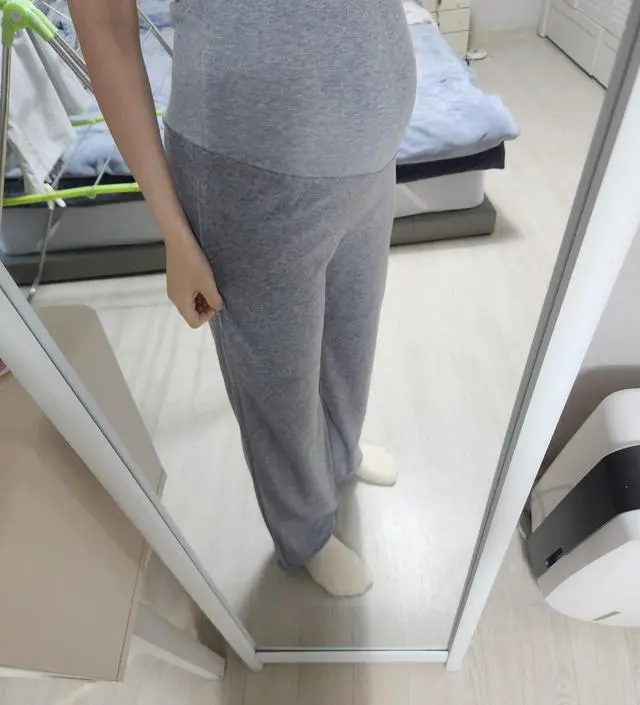소재부드럽고 편합니당 30주차인데 배부분도편안하고 기장도162기준딱좋아요 만삭까지잘
